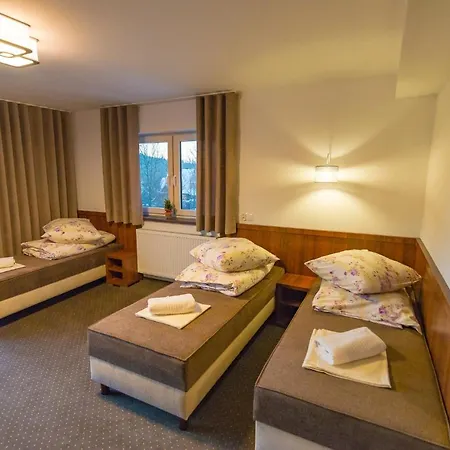 U Hanki Jacuzzi & Sauna 住宿加早餐酒店 3*